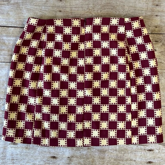 Urban Outfitters Sz XS Womens Skirt Chic Checkered - Picture 2 of 5